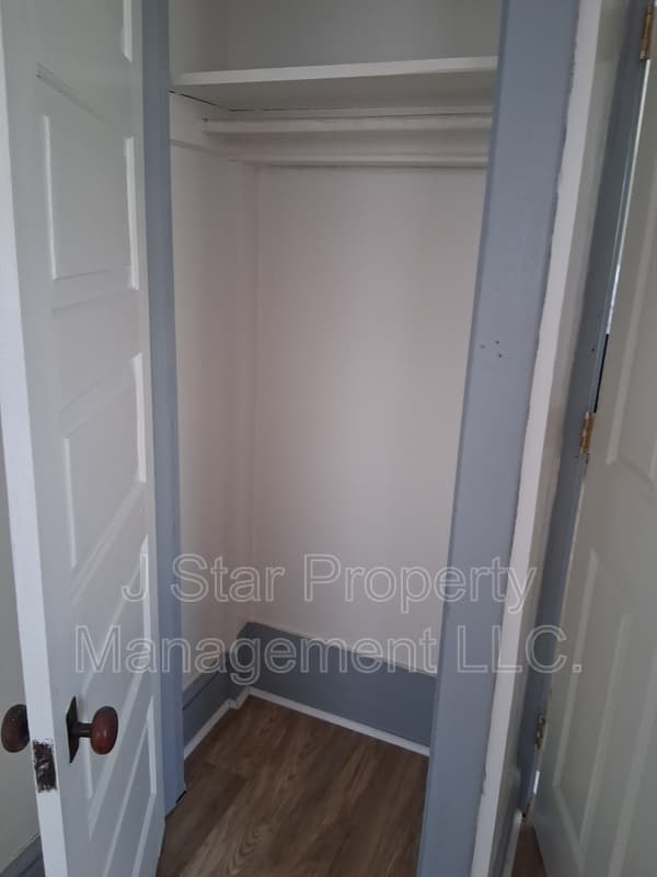 Reading House: 2316 Grant Street