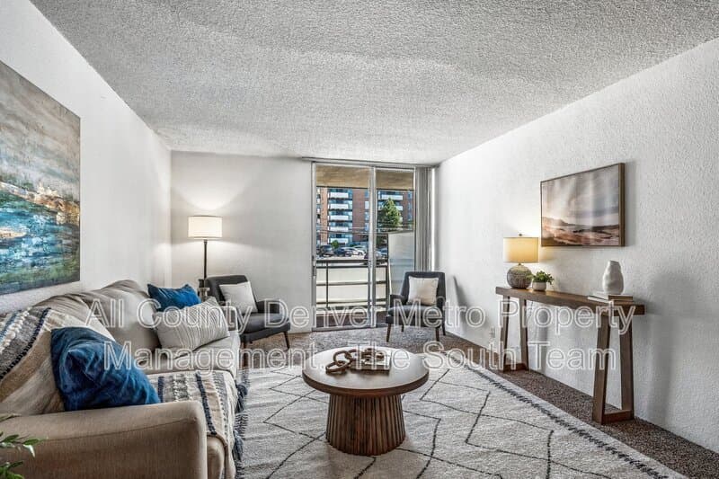 Denver Condo: 2500 S York St