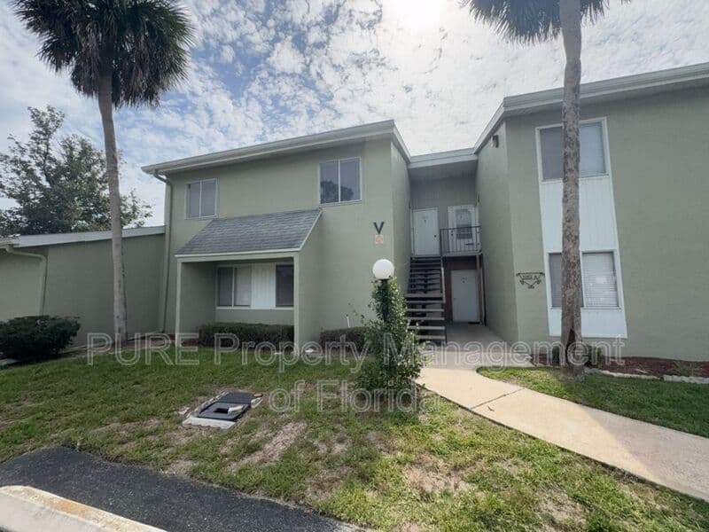 Ocala House: 549 Fairways Drive