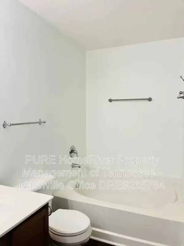 Brentwood House: 8625 Altesse Way
