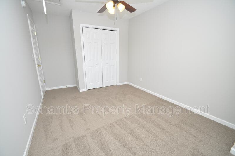 Raleigh House: 10945 Pendragon Pl