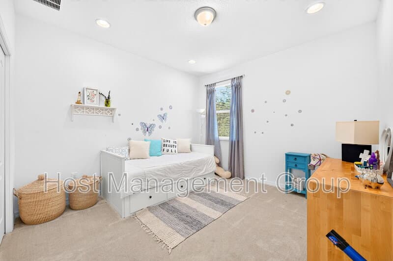 Orlando House: 8205 Bayliss Ct
