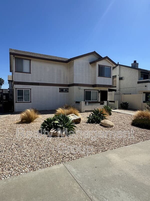 San Diego Townhome: 3783 36th Street