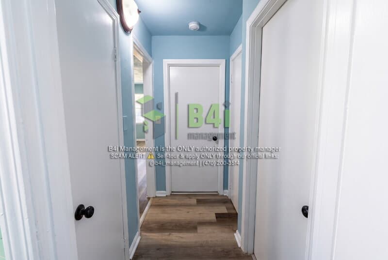 Forest Park House: 4505 Glade Road