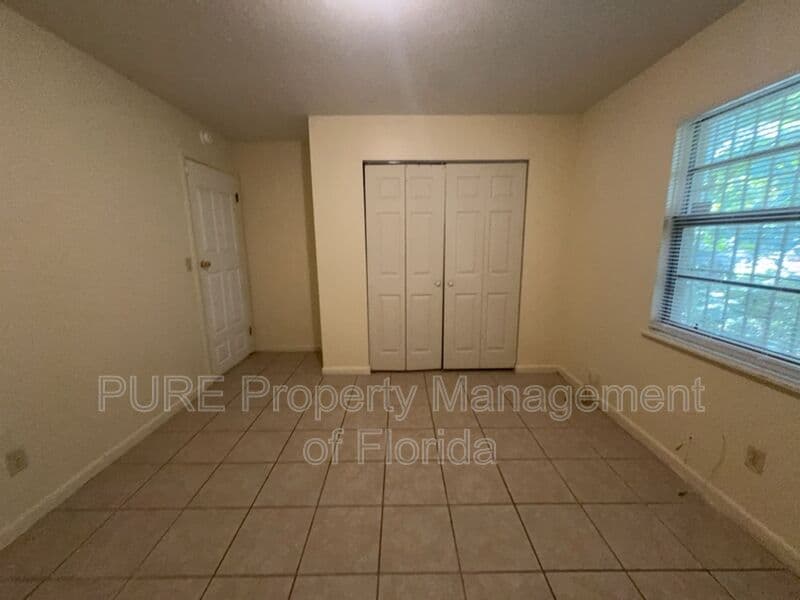 Ocala House: 1970 SE 40 Street Rd