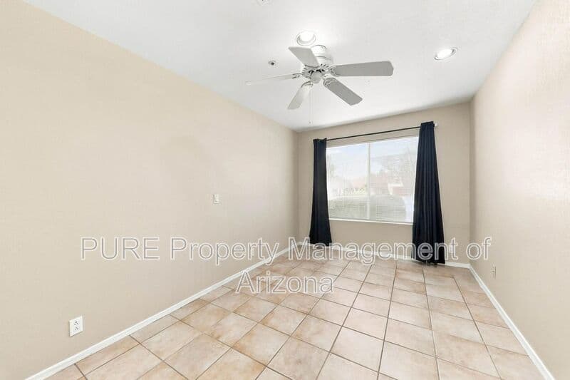 Phoenix House: 1619 E Kathleen Rd