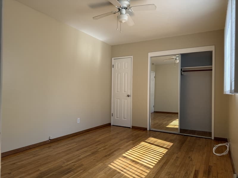 San Diego Condo: 3728 Ingraham Street