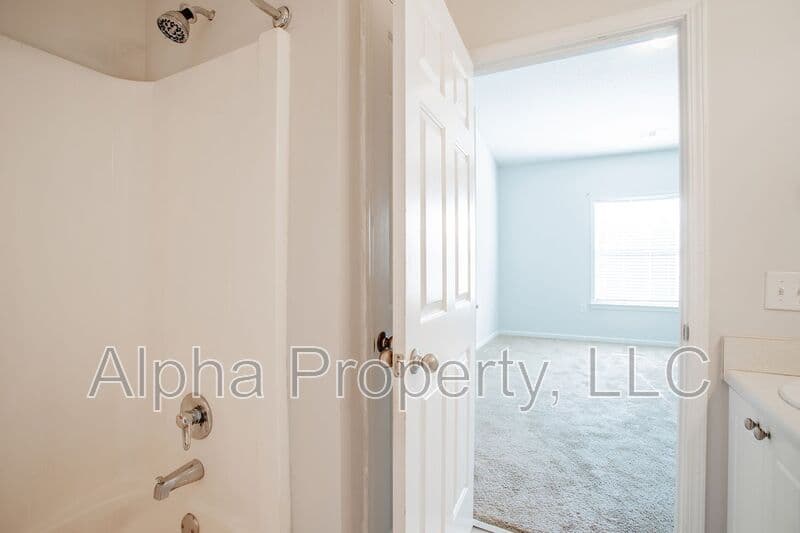 Greenville Condo: 531 McKenna Cir