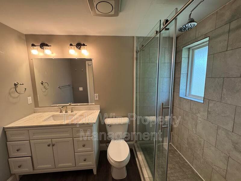 Saint Charles House: 710 Jungs Station Rd