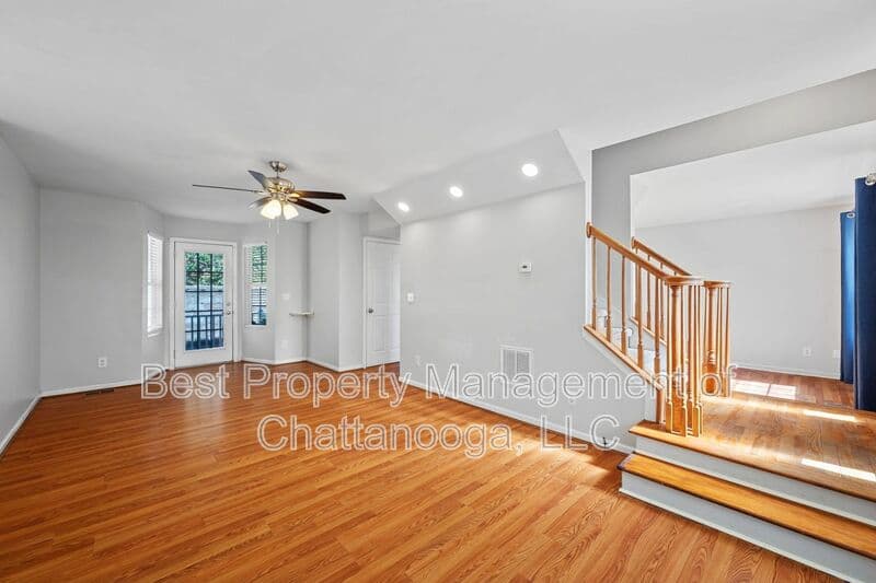 Ooltewah House: 5637 Tucker Rd