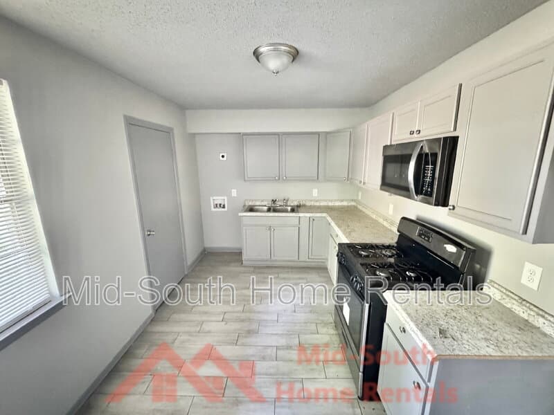 Memphis Condo: 487 Williams Avenue
