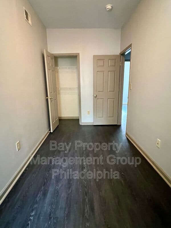 Philadelphia House: 2154 N Carlisle St