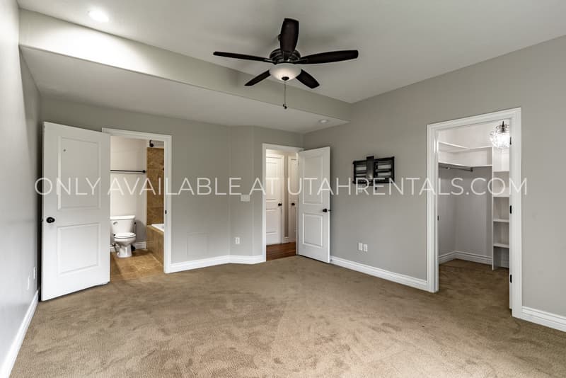 Orem House: 2032 West Golden Pond Way