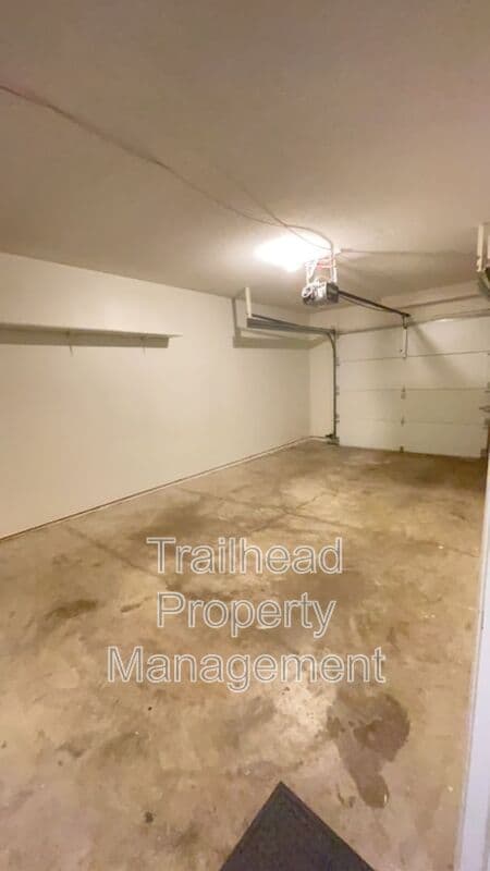 Kansas City Townhome: 8716 N Chatham Ave