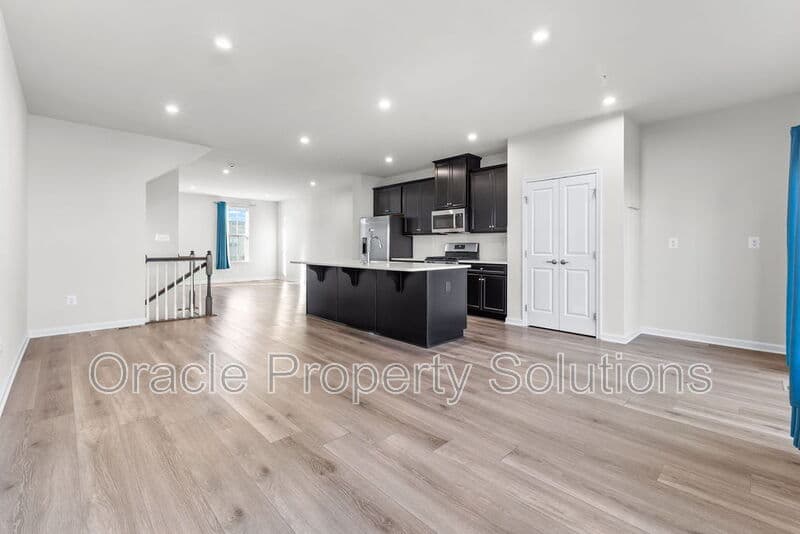 Hanover Townhome: 7850 Brandy Station Road