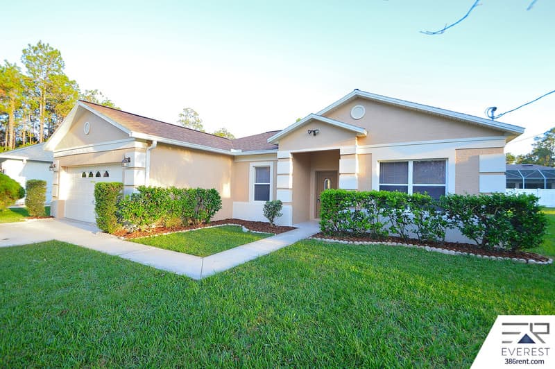 Palm Coast House: 69 Kashmir Trail