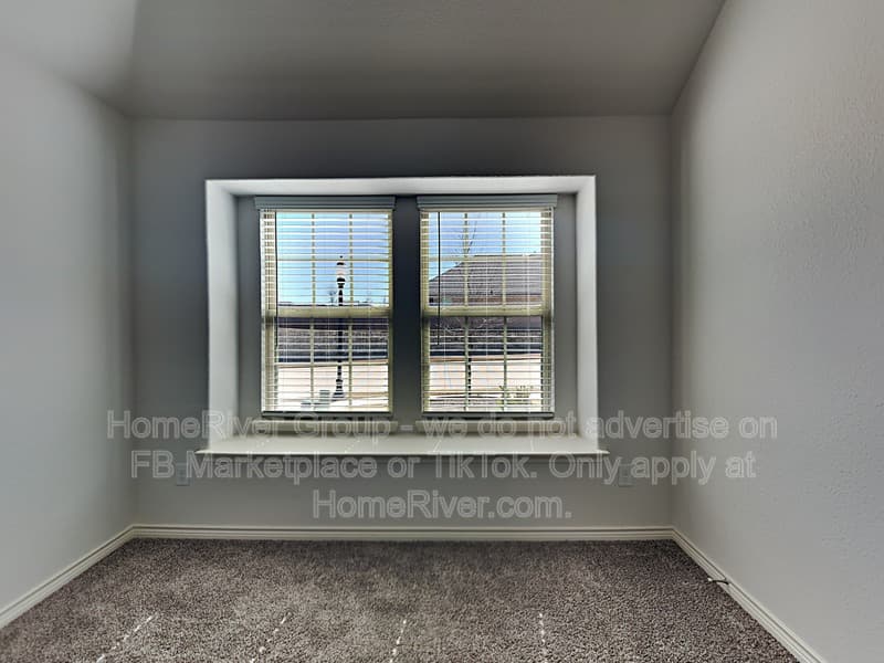 Little Elm House: 10209 Travis Rd