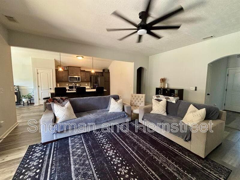 Grovetown House: 3284 Alexandria Drive