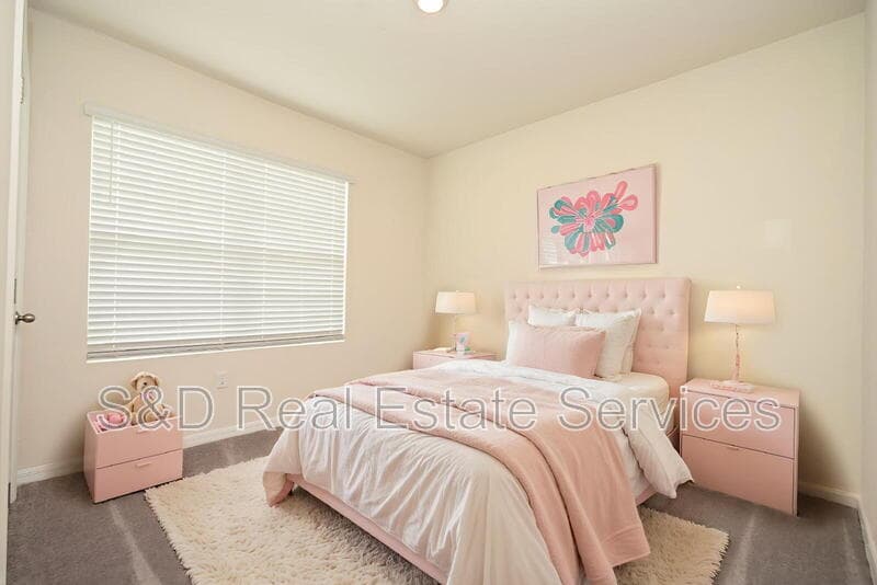 Lakeland House: 2548 Ryland Falls Drive