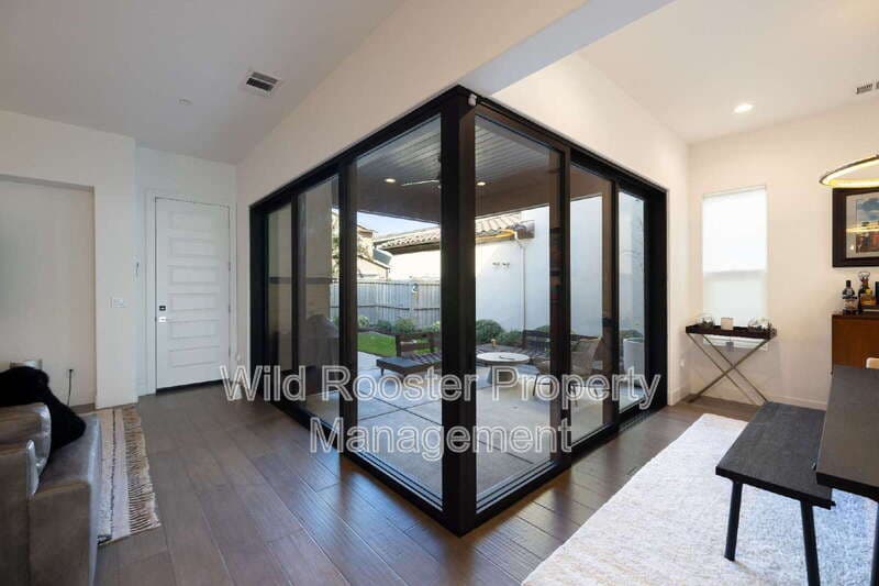 Sacramento House: 3500 Forney Way