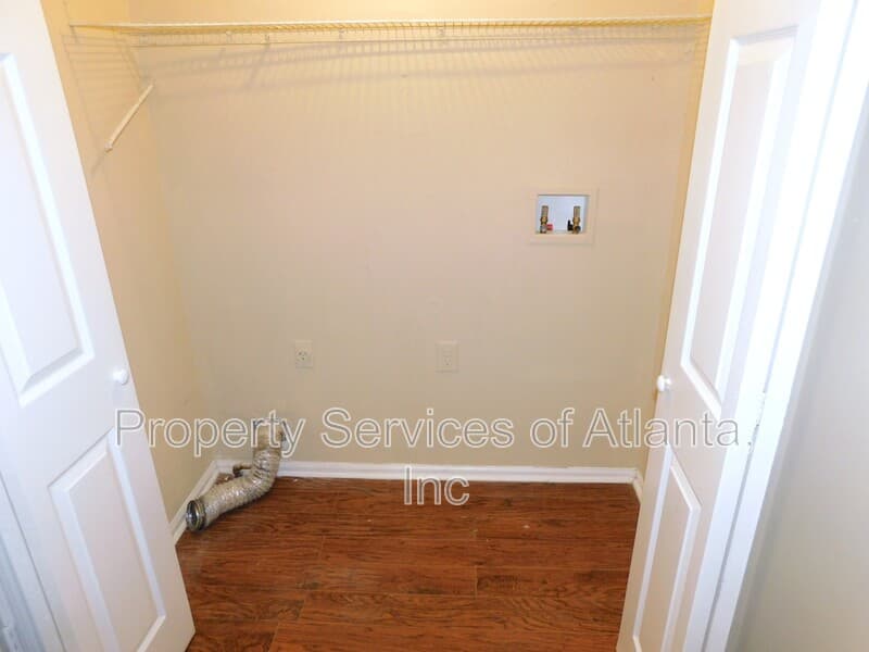 Roswell Townhome: 192 High Creek Dr