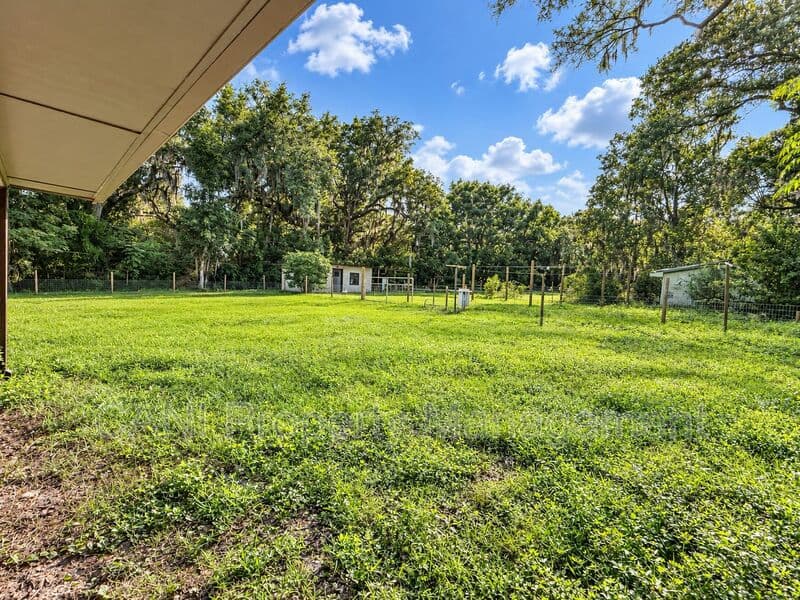 Altamonte Springs House: 450 Forest Lake Drive