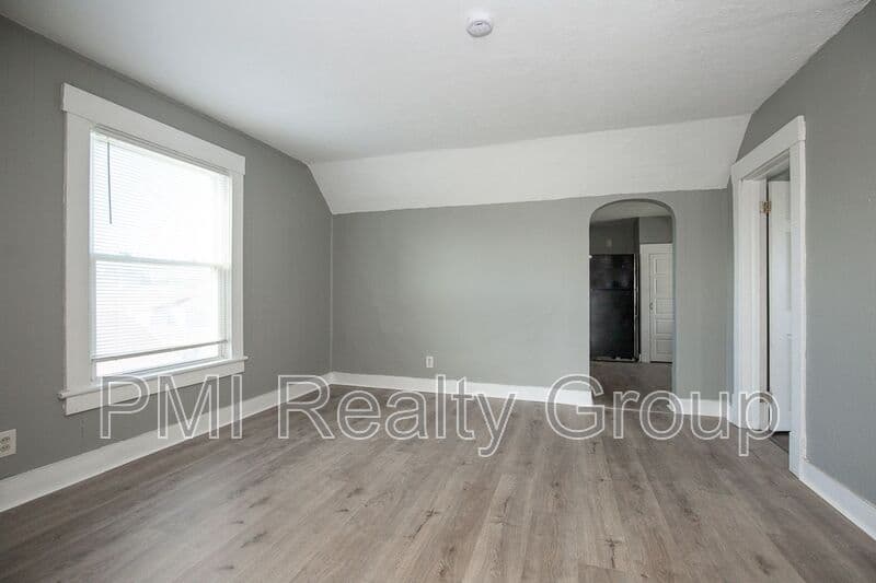 Lorain House: 1222 W 14 St.