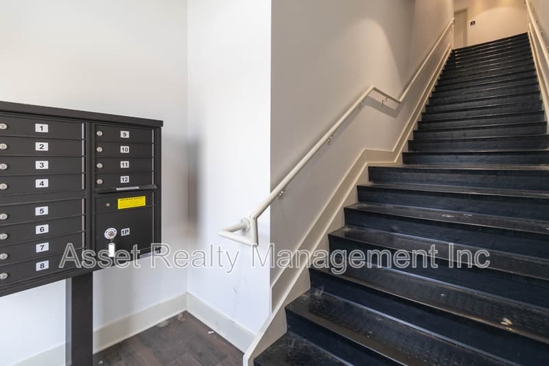 Alcoa Condo: 1120 Franck Street - 205