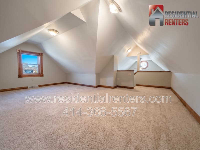 Milwaukee Condo: 2210 S Winchester Street