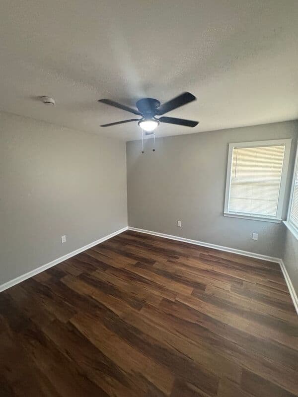 Memphis House: 1304 Oak St