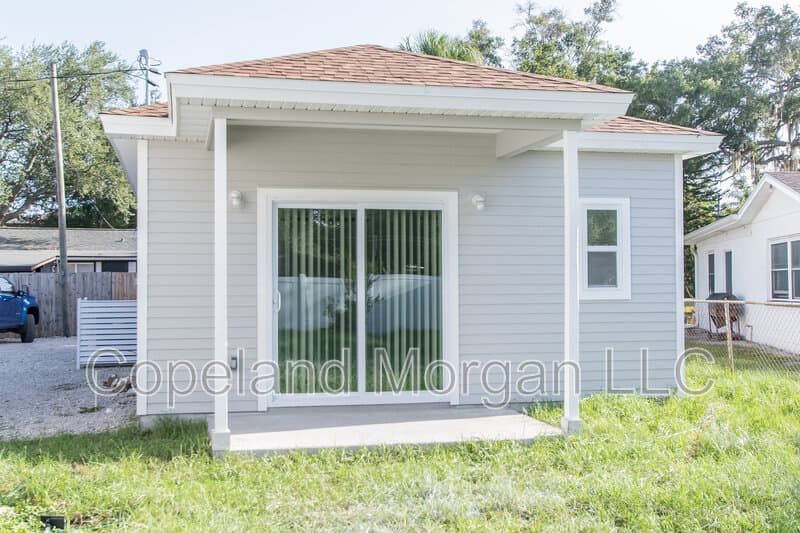 St. Petersburg Condo: 3720 Iris Street North