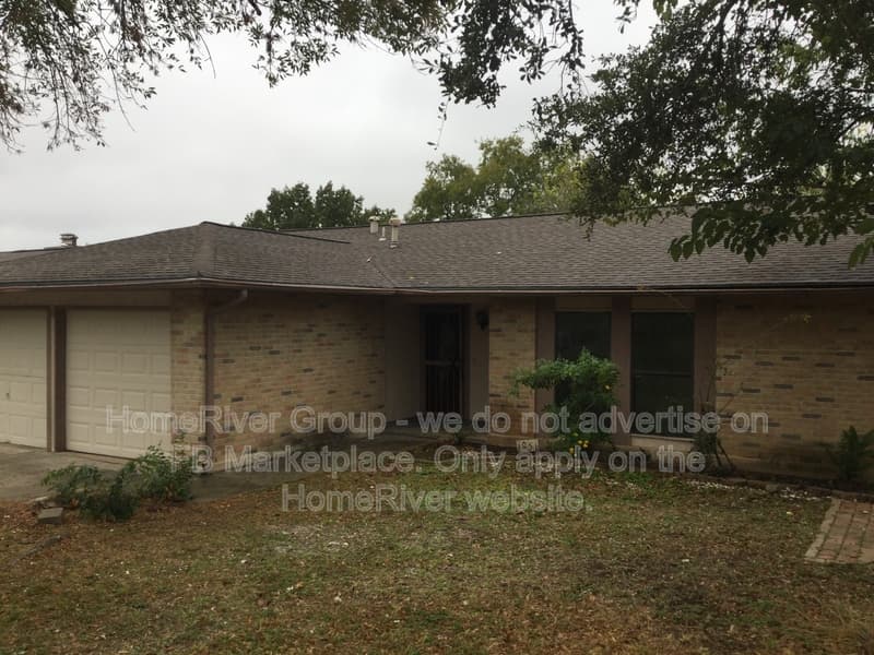 San Antonio House: 1051 Gallatin Dr