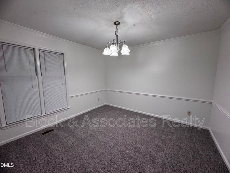 Raleigh House: 4110 Kaplan Drive