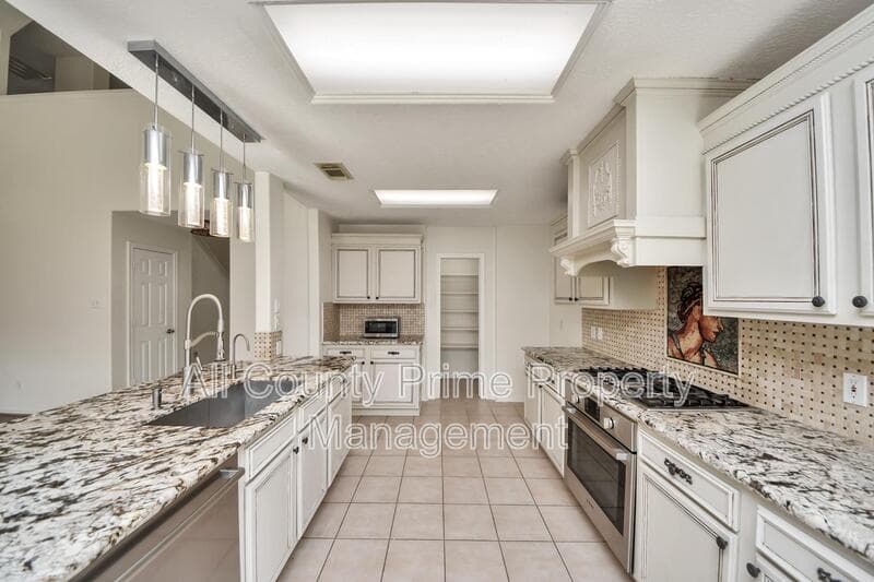 Cypress House: 22030 Gold Leaf Trail
