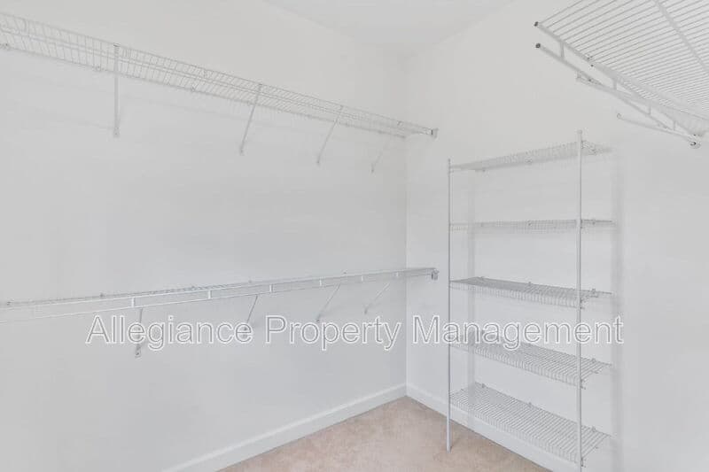 Alexandria House: 5675 Harrington Falls Ln