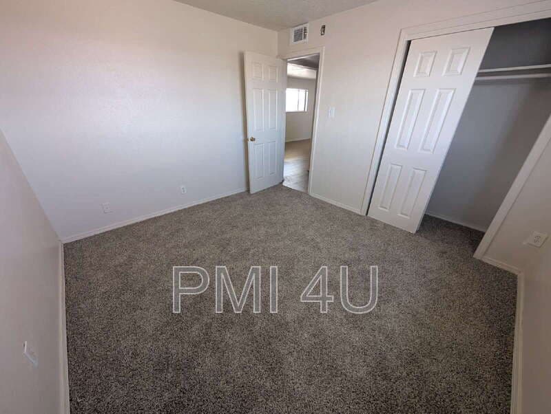 Belen Condo: 118 South Main St Unit#9