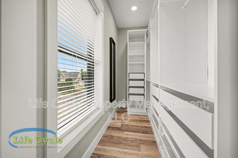 Grand Rapids Condo: 900 Michigan Street Northeast - 1