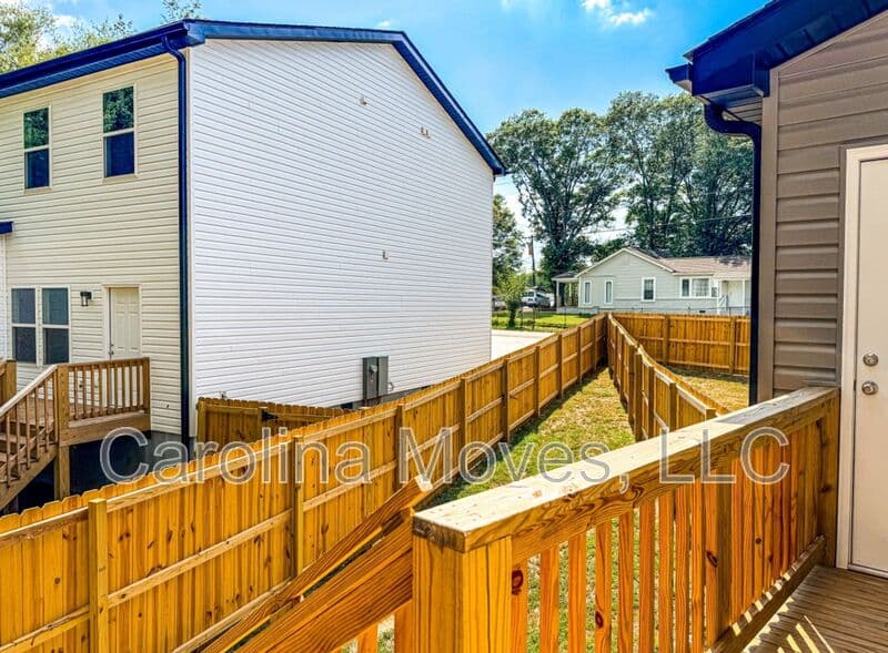 Greenville Condo: 707 W Parker Rd