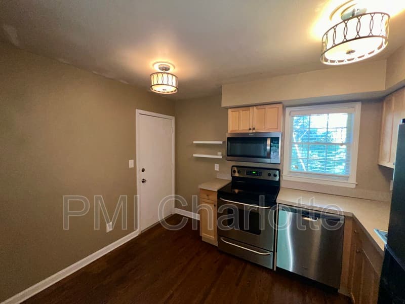 Charlotte Condo: 4317 Walker Rd