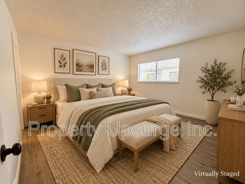 Red Bluff Apartment: 855-915 Lakeside Dr