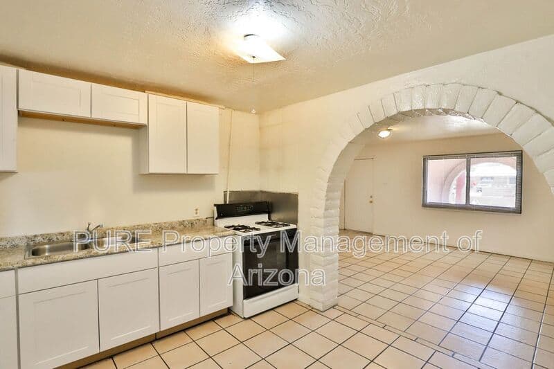 Phoenix Condo: 730 W Cocopah St