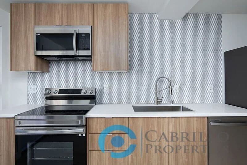 San Diego Condo: 3680 Alabama Street