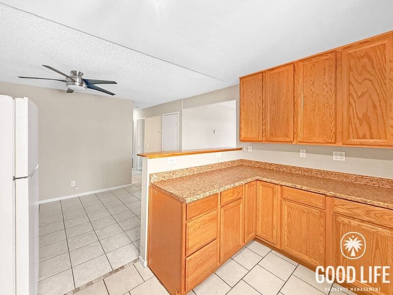 Escondido Condo: 512 Sandalwood Place
