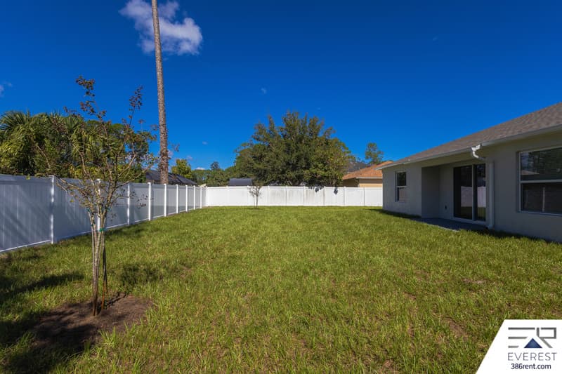 Palm Coast House: 30 Beckner Ln