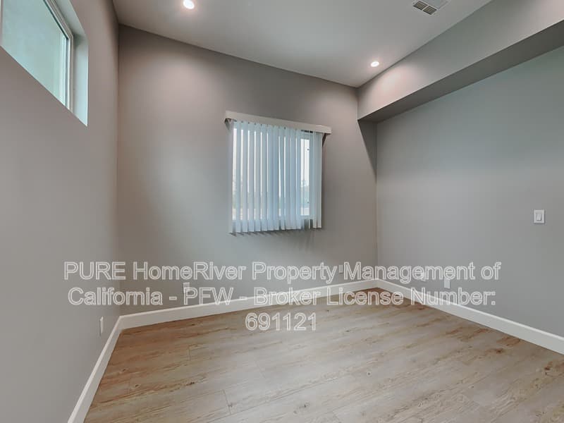 North Hollywood House: 5749.5 Klump Ave