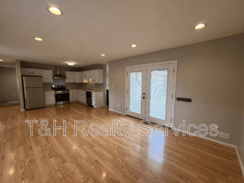 Kokomo House: 1306 Council Court