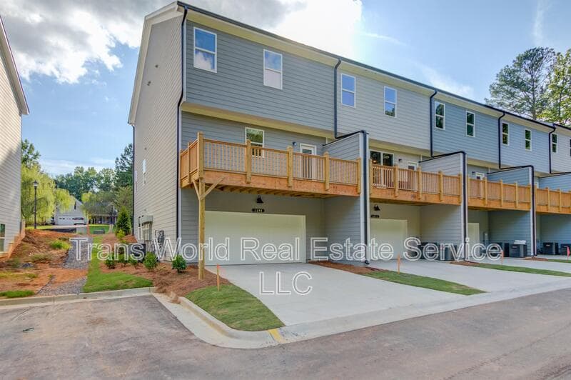 Sugar Hill Townhome: 1290 Ainsworth Alley - 1