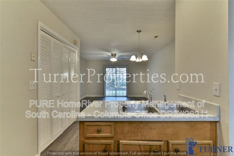 Columbia House: 3800 Plowden Rd