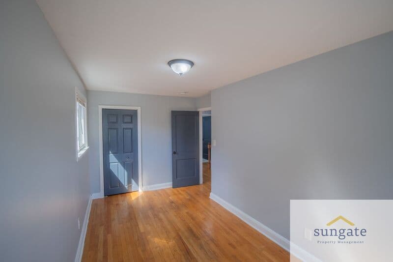 Baltimore Townhome: 1328 Deanwood Rd