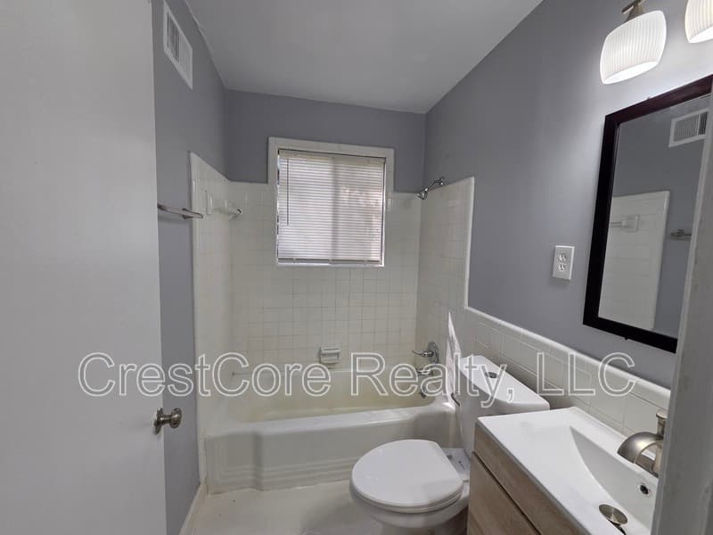Memphis House: 2993 Laurencekirk Rd